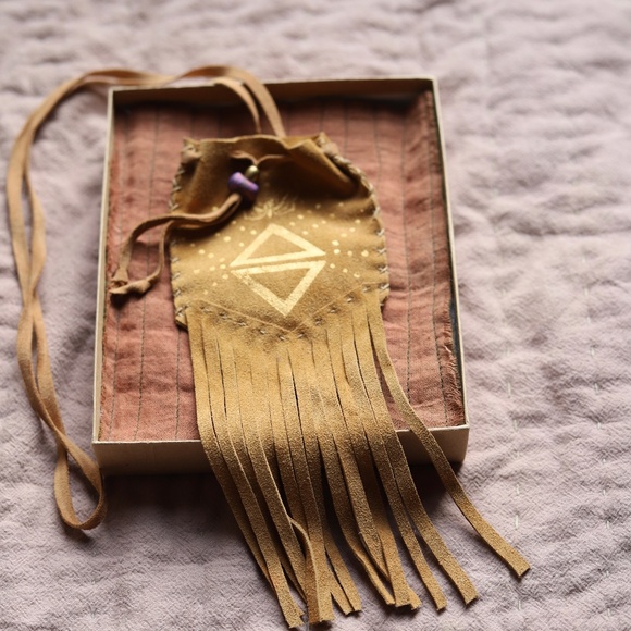 Ritual talisman pouch boho necklace with fringe. Natural suede. NWT - Picture 2 of 3